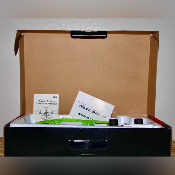 Camera Drone - Swift Stream Z-34CV - Brand New - Picture 2 of 9